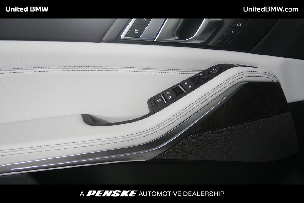 Thumbnail: 2026 BMW X5 - 8