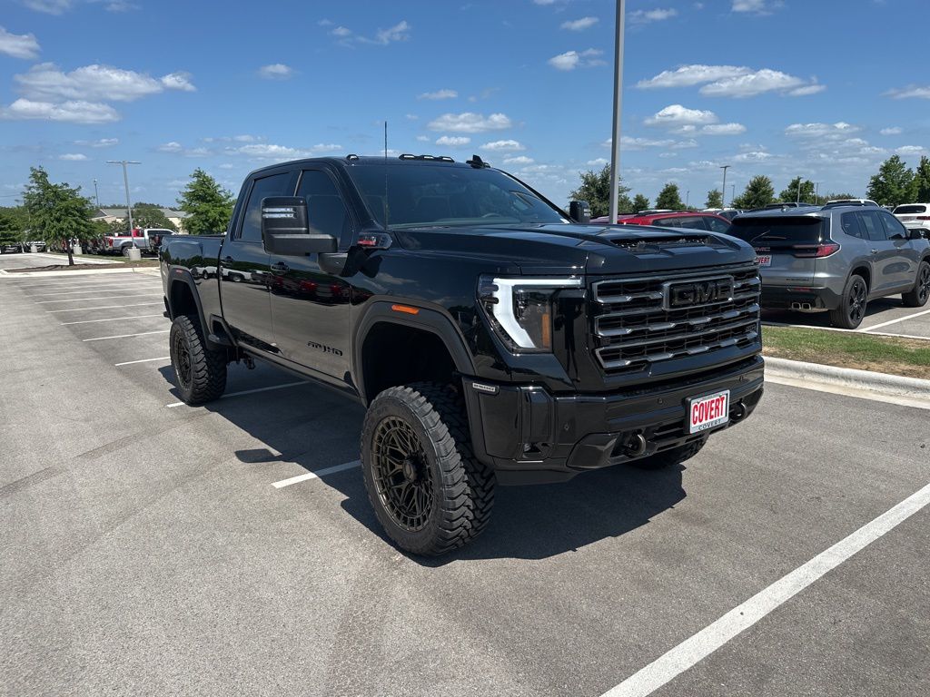 2025 GMC Sierra 2500HD AT4