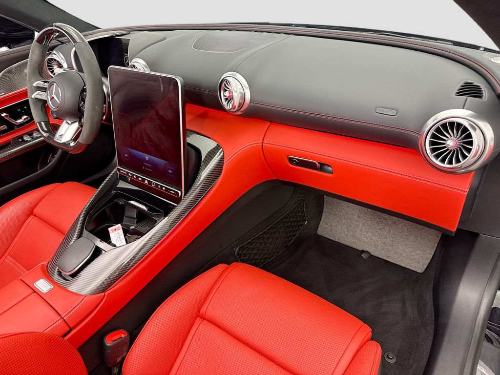 Thumbnail: 2024 Mercedes-Benz SL-Class - 16