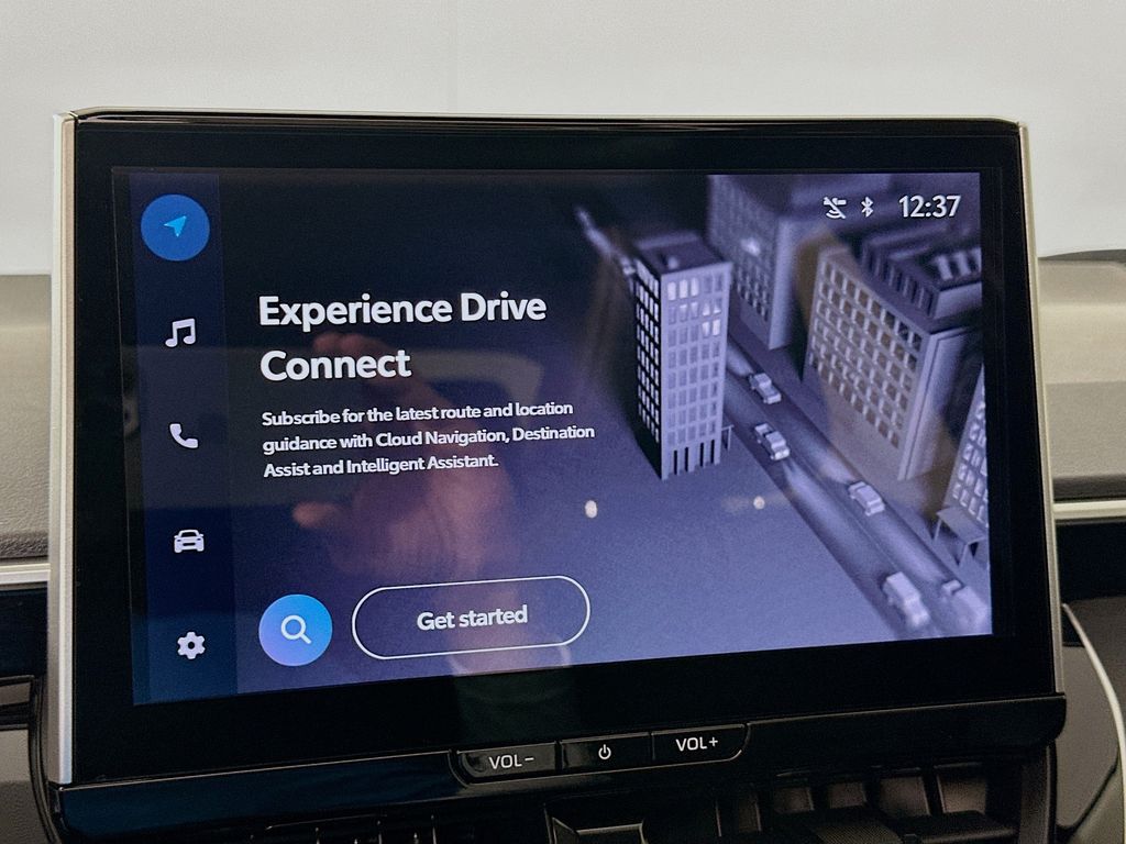 Thumbnail: 2025 Toyota Corolla - 13