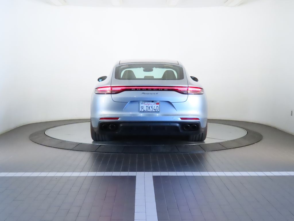 Thumbnail: 2023 Porsche Panamera - 6