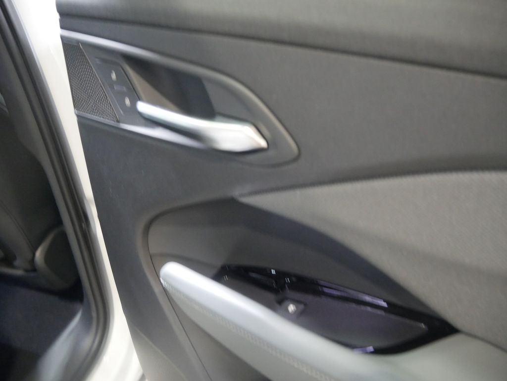 Thumbnail: 2026 Audi Q3 - 30