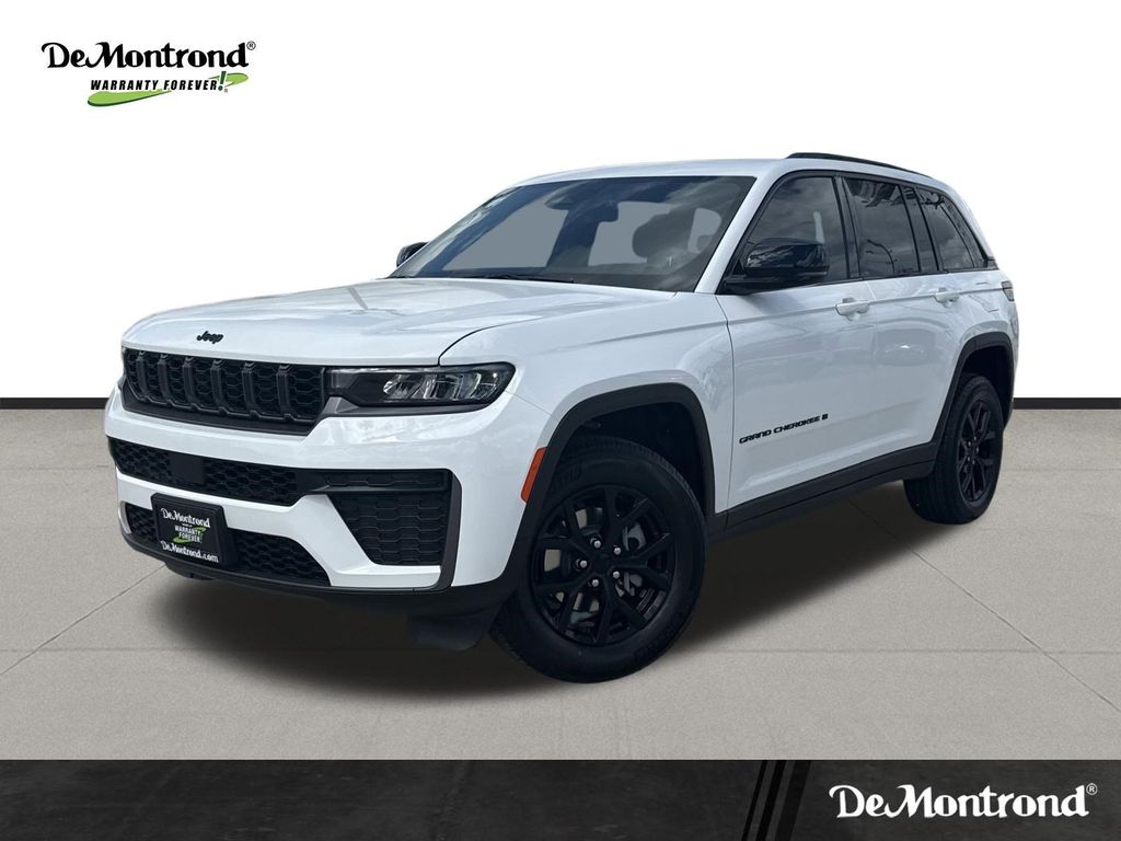 2026 Jeep Grand Cherokee Laredo White/off-white at Texan Dodge Chrysler Jeep Ram