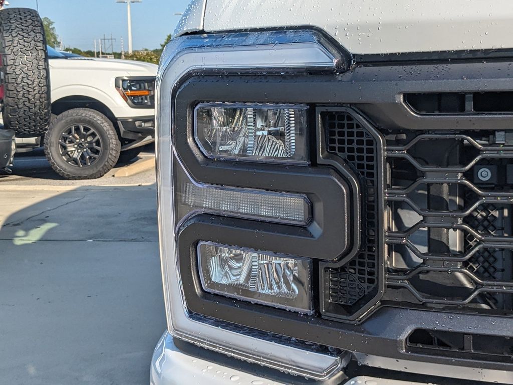 2025 Ford F-250 Super Duty XL