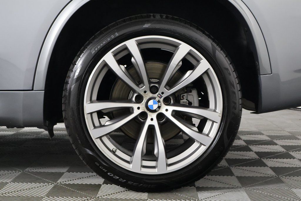 Thumbnail: 2016 BMW X5 - 16