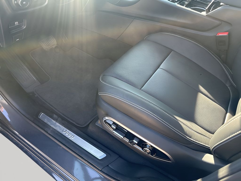 New Car 2025 Jeep Grand Cherokee L  Overland For Sale Under $60,000 In Austin, Texas