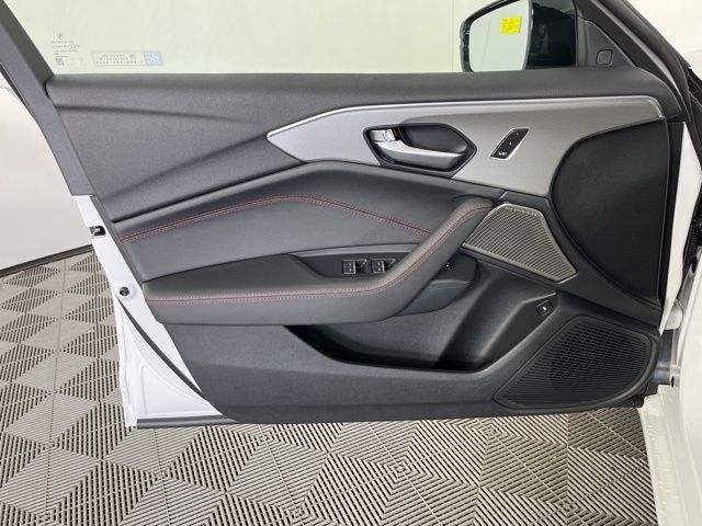 Thumbnail: 2025 Acura TLX - 7