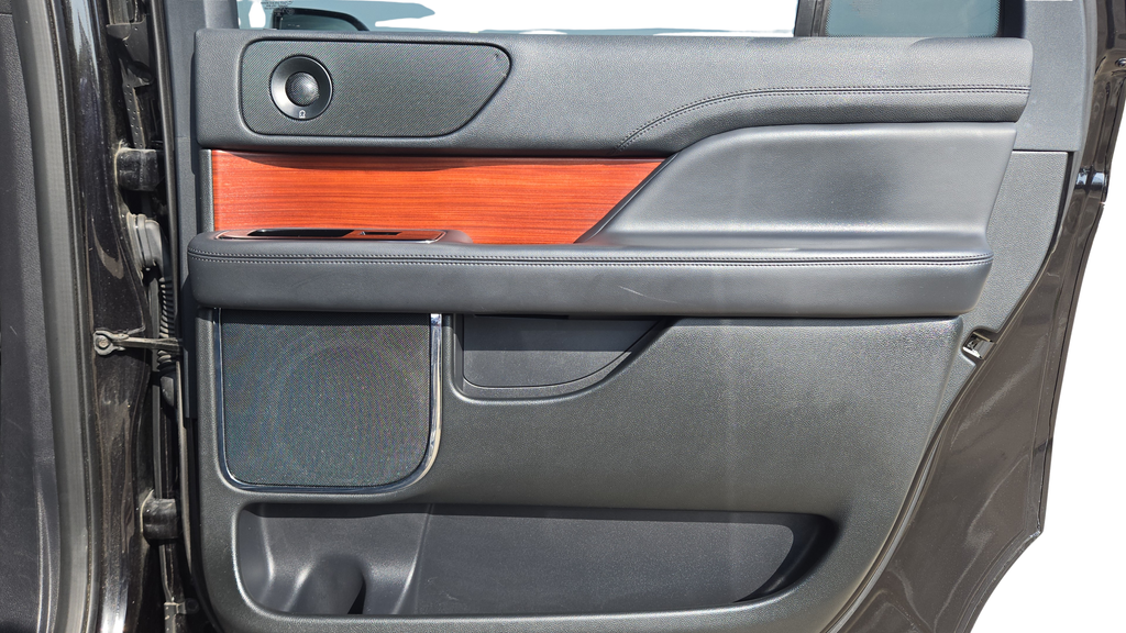 2024 Lincoln Navigator L