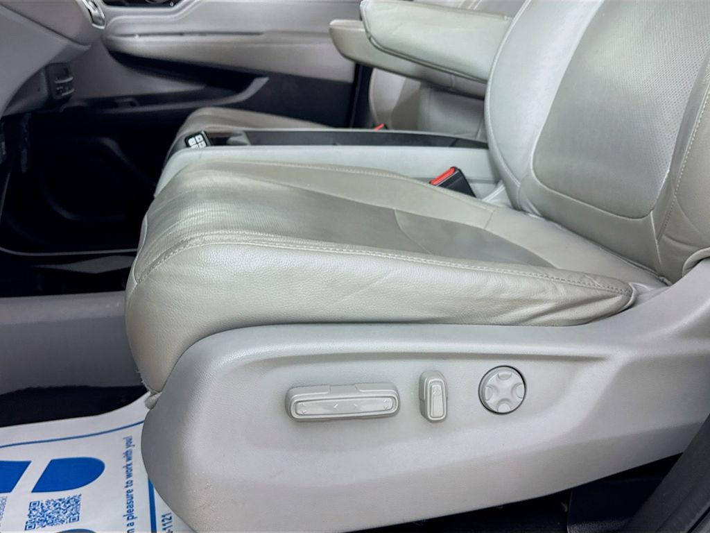 Used Car 2018 Honda Odyssey  Elite For Sale Under $20,000 In Austin, Texas