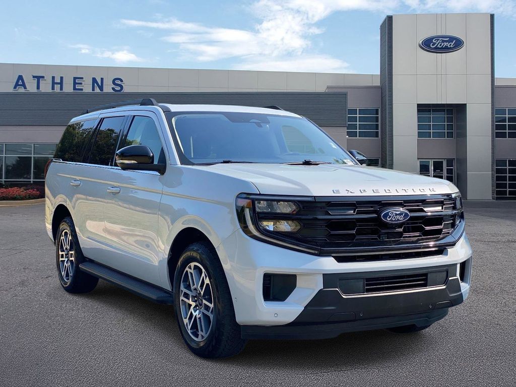 Space Silver Metallic 2025 Ford Expedition Active 4WD SUV / Crossover Four-Wheel Drive Automatic