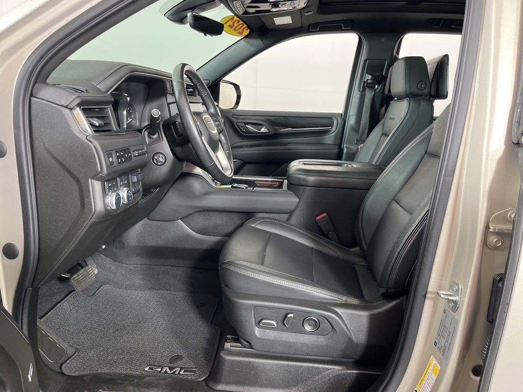 Thumbnail: 2021 GMC Yukon - 26