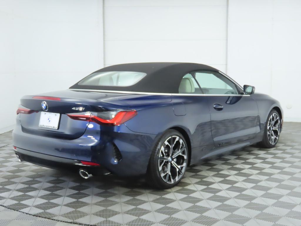 Thumbnail: 2026 BMW 4 Series - 13