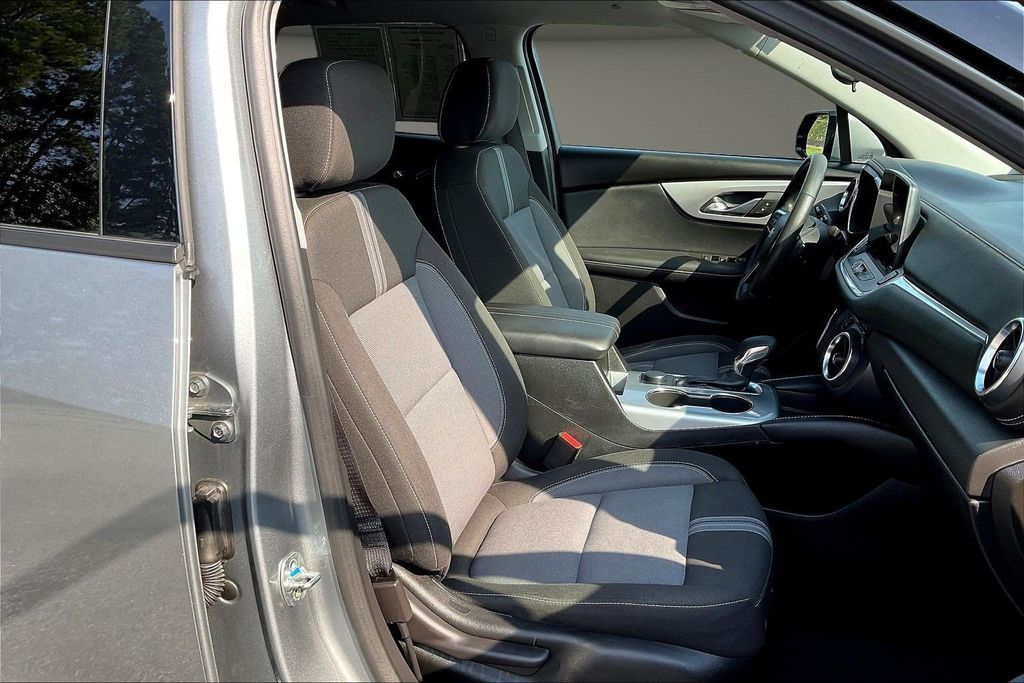 Used 2025 Chevrolet Blazer SUV