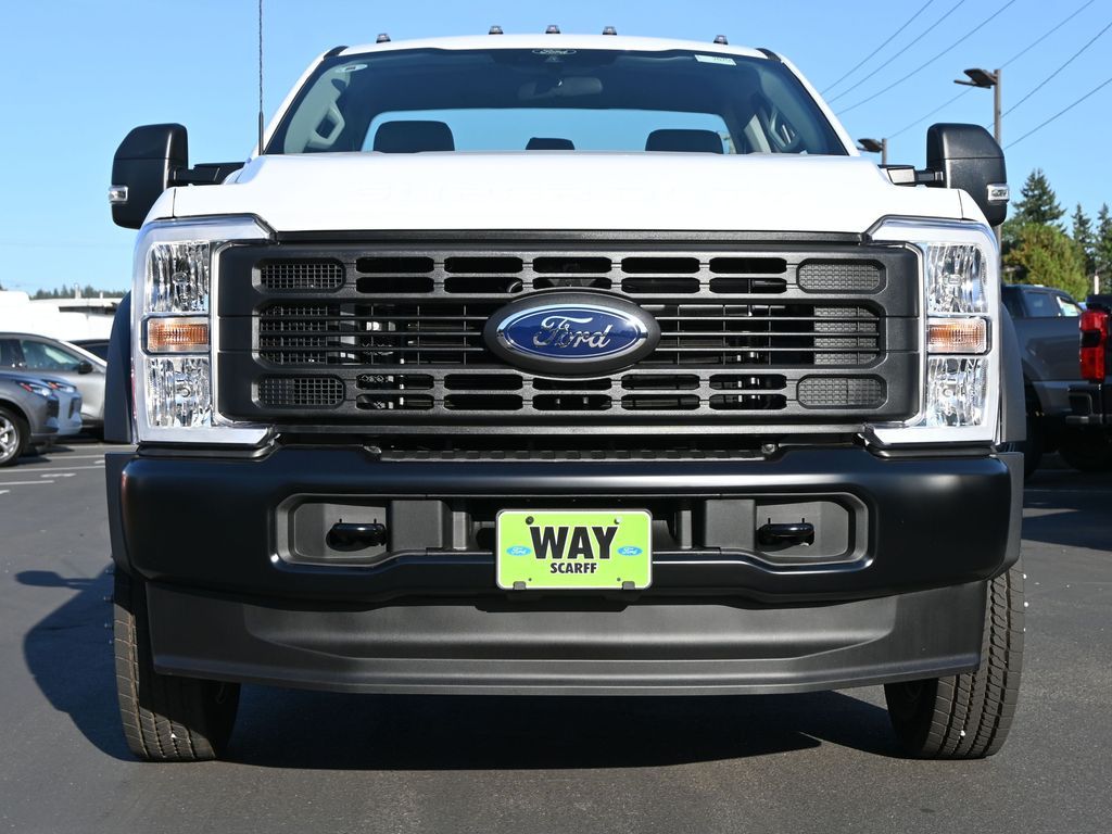 2026 Ford Super Duty F-550 DRW XL