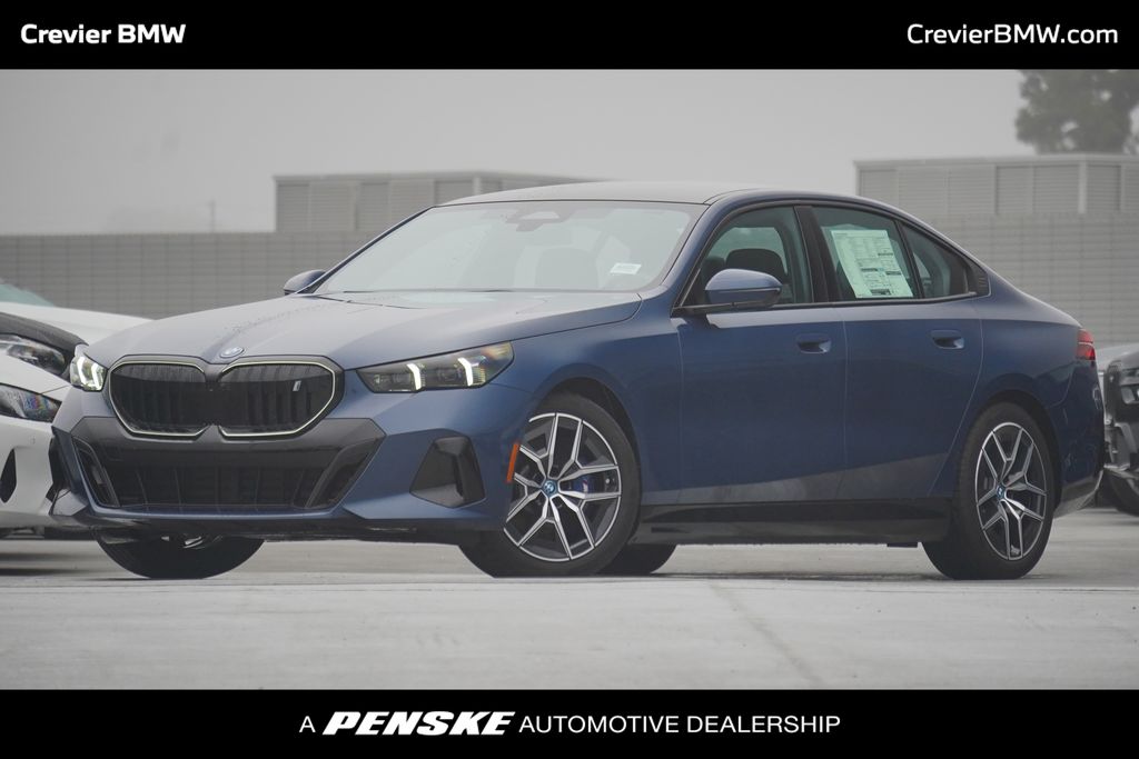 2024 BMW i5 eDrive40 -
                Santa Ana, CA