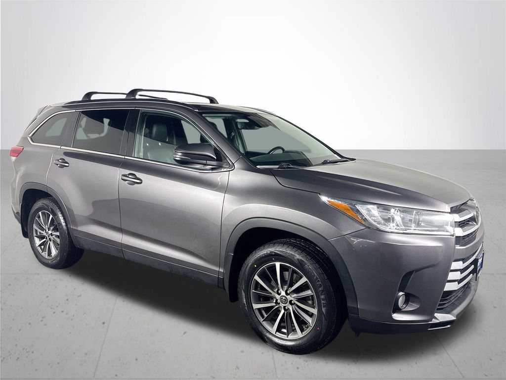 2019 Toyota Highlander XLE photo 4