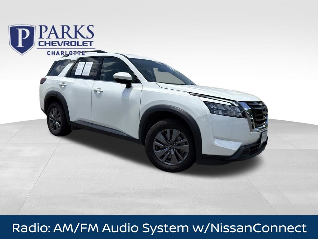Pearl White 2024 Nissan Pathfinder SV FWD SUV / Crossover Front-Wheel Drive 9-Speed Automatic