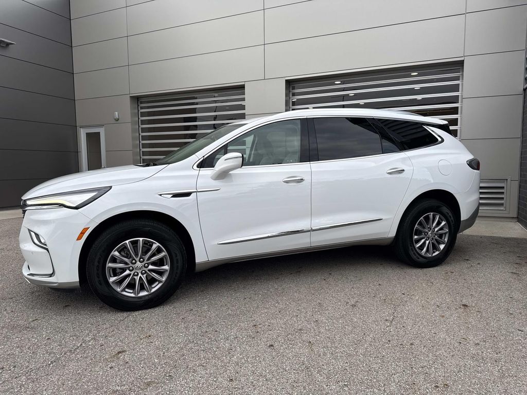 Used 2023 White Buick Essence image 3