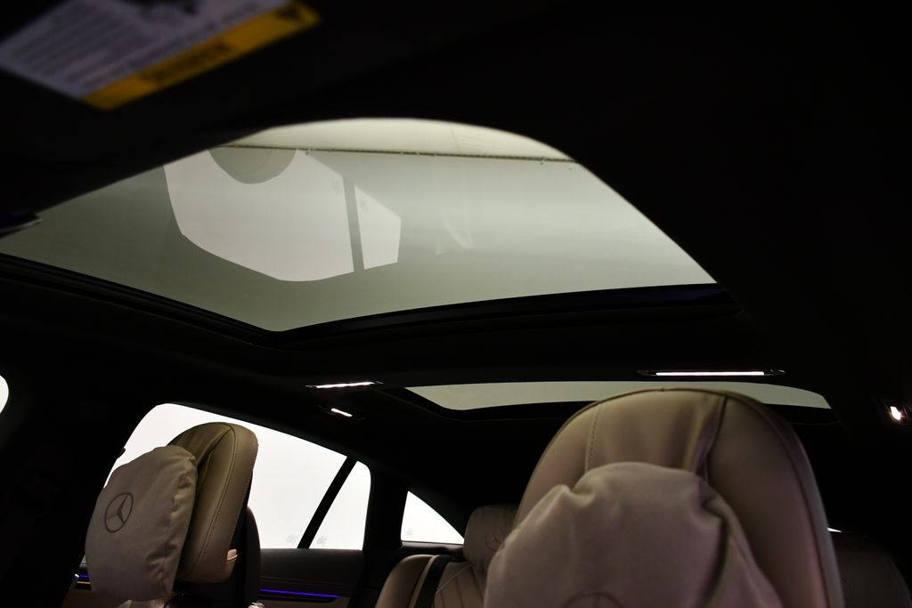 Thumbnail: 2023 Mercedes-Benz EQS - 16