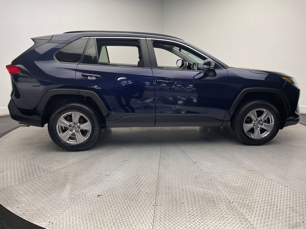 2023 Toyota RAV4 XLE 4