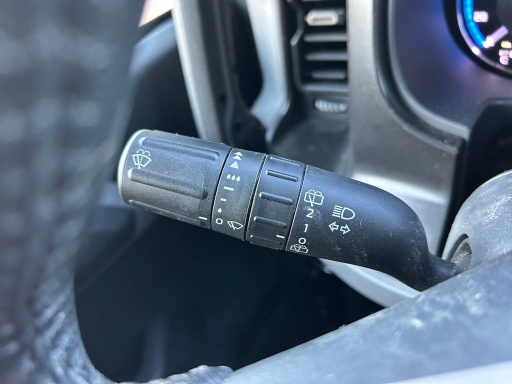 Thumbnail: 2022 Ford Bronco - 19