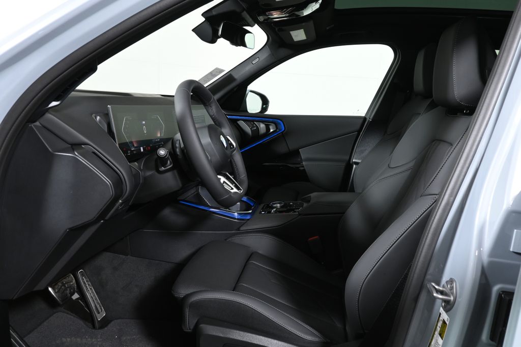 Thumbnail: 2026 BMW X3 - 3