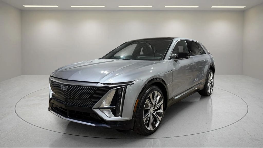 2024 Cadillac LYRIQ Luxury