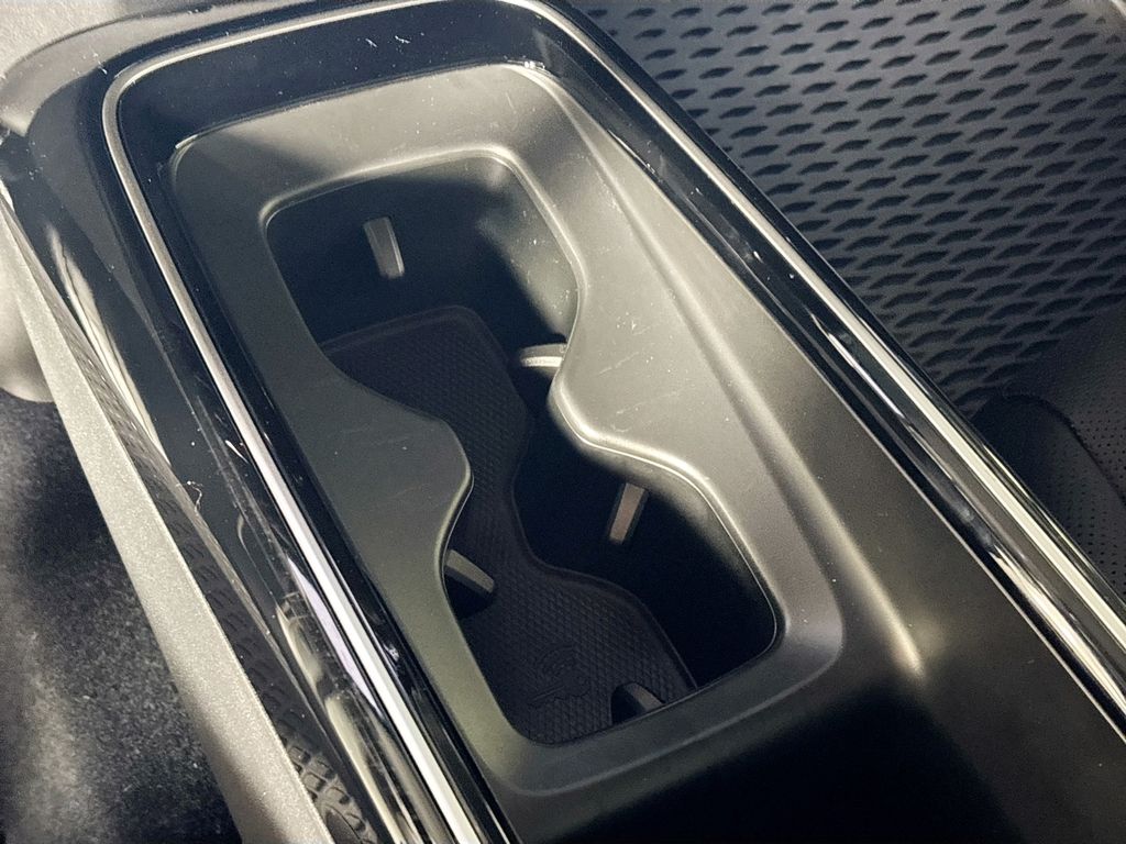 2025 Volkswagen ID.4 Pro S Plus