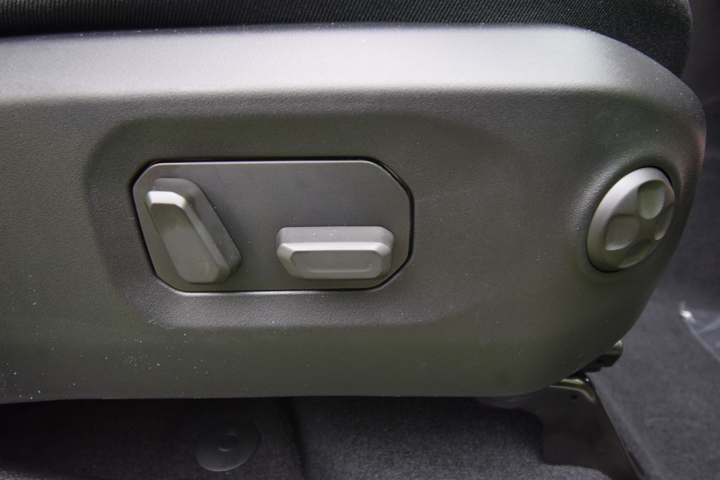 new 2025 Jeep Wrangler car, priced at $96,567