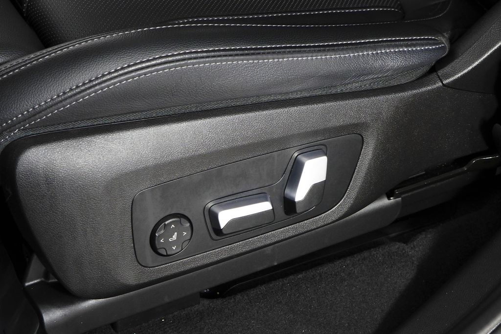 Thumbnail: 2023 BMW X3 - 23