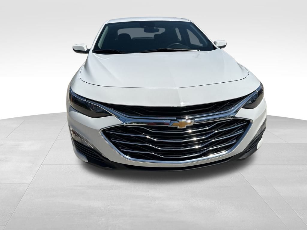 2023 Summit White Chevrolet Malibu LT FWD Sedan