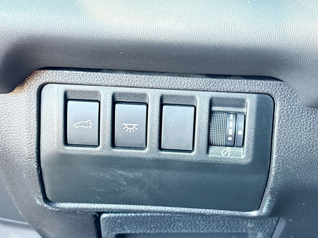 Used 2025 Brown Subaru Onyx Edition image 10