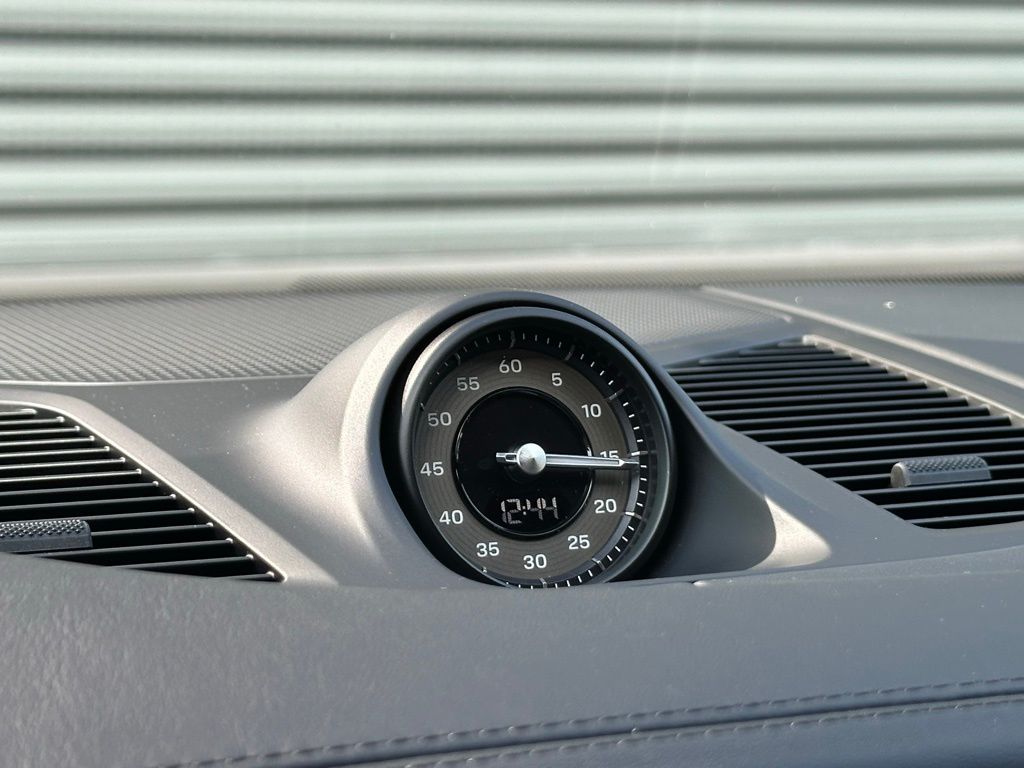 Thumbnail: 2026 Porsche  - 31