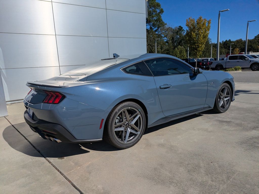 2025 Ford Mustang GT Premium Fastback
