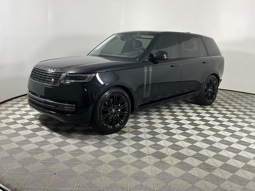 2024 Land Rover Range Rover P400 SE LWB AWD