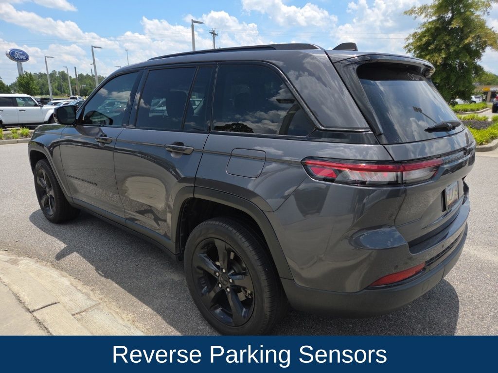 2023 Jeep Grand Cherokee Limited 4x2