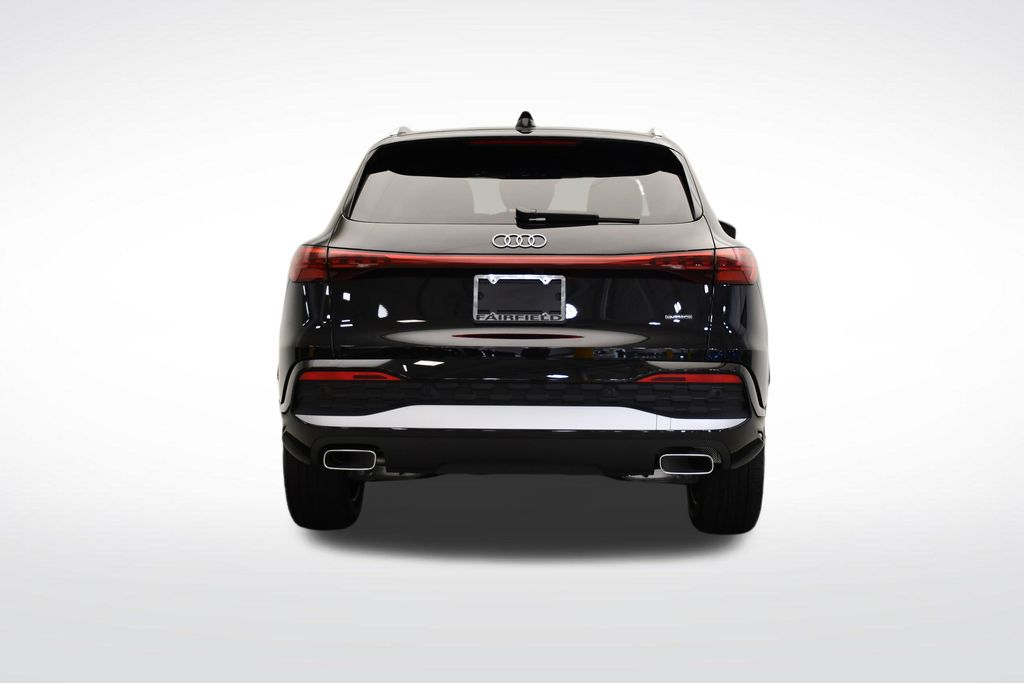 Thumbnail: 2025 Audi Q5 - 4