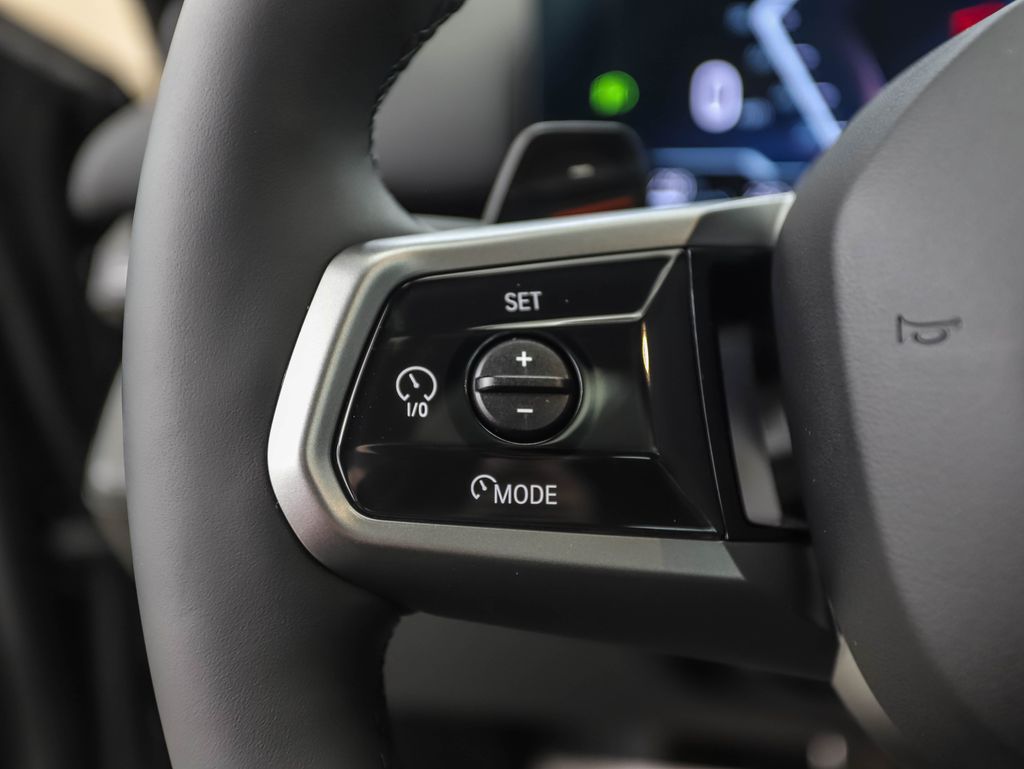 Thumbnail: 2026 BMW 5 Series - 12