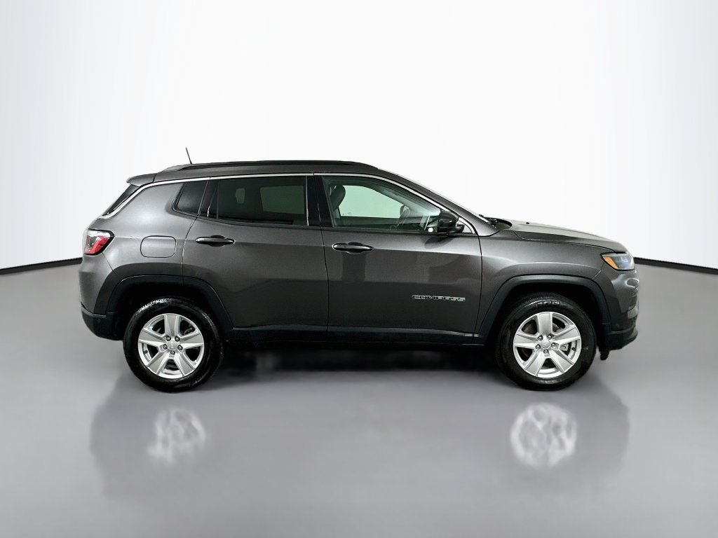 Thumbnail: 2022 Jeep Compass - 4