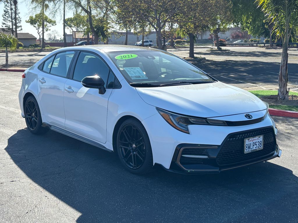 Thumbnail: 2021 Toyota Corolla - 3
