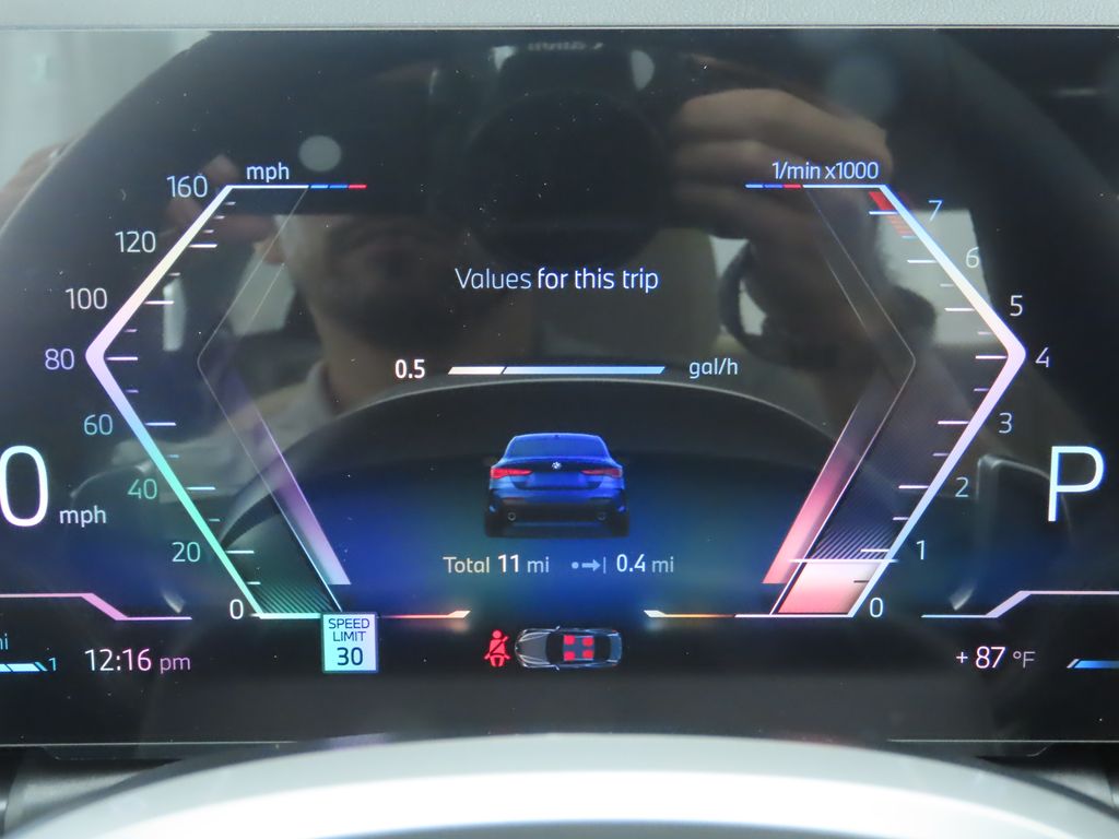 Thumbnail: 2026 BMW 4 Series - 31