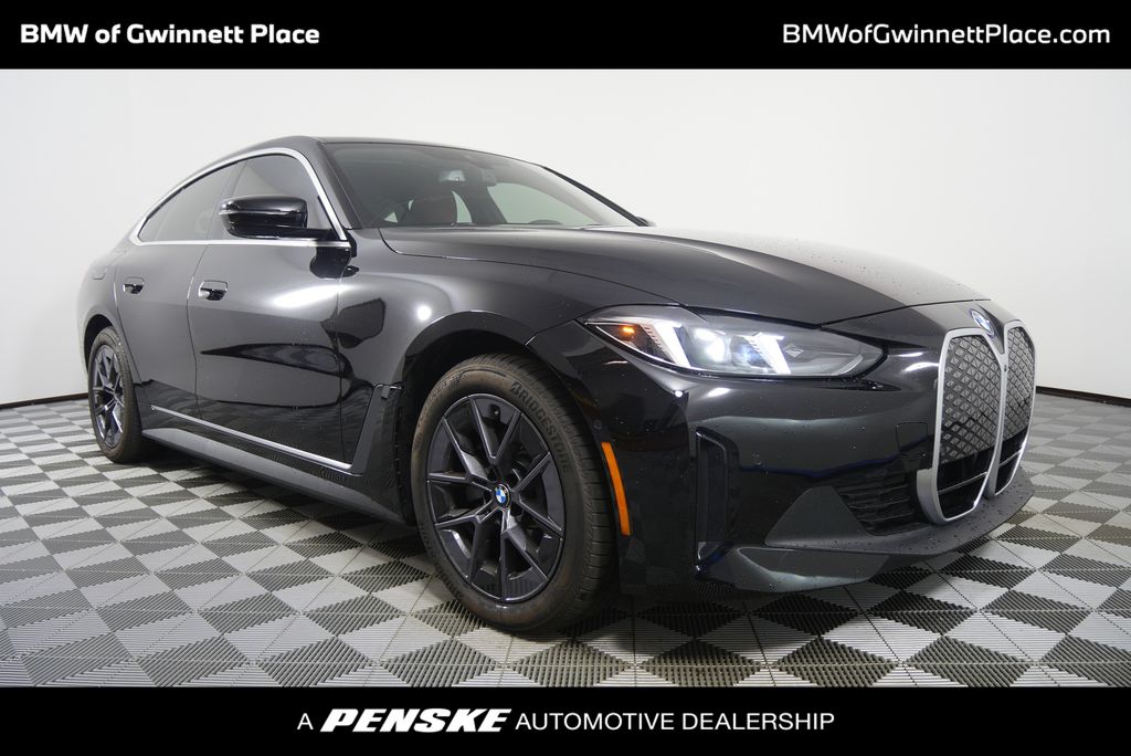 Thumbnail: 2025 BMW i4 - 1