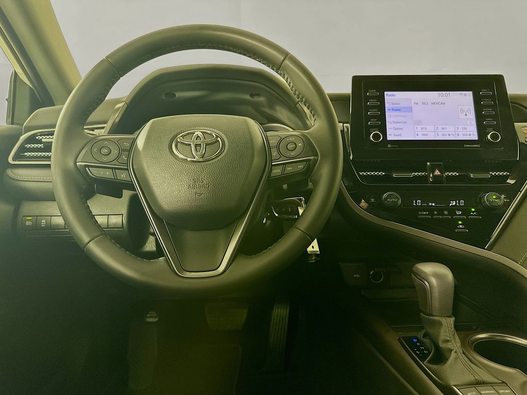 2023 Toyota Camry SE 21