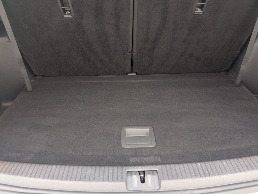 Certified Used 2023 White Volkswagen 2.0T SEL image 33