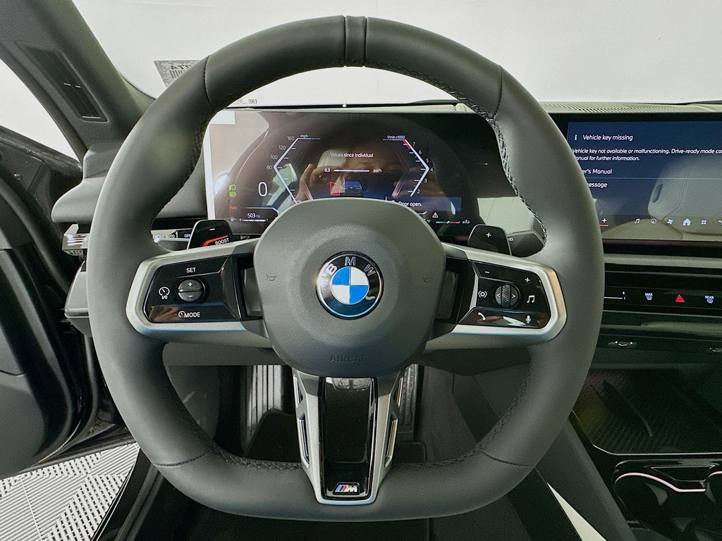 Thumbnail: 2026 BMW 5 Series - 10