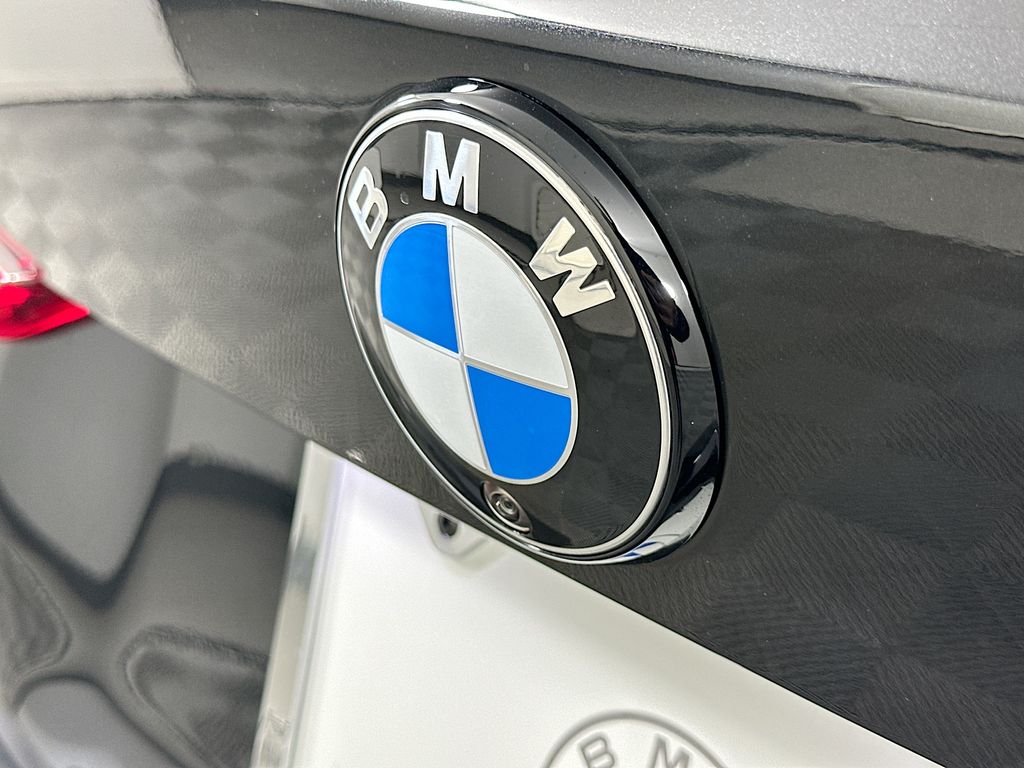 Thumbnail: 2026 BMW M4 - 22