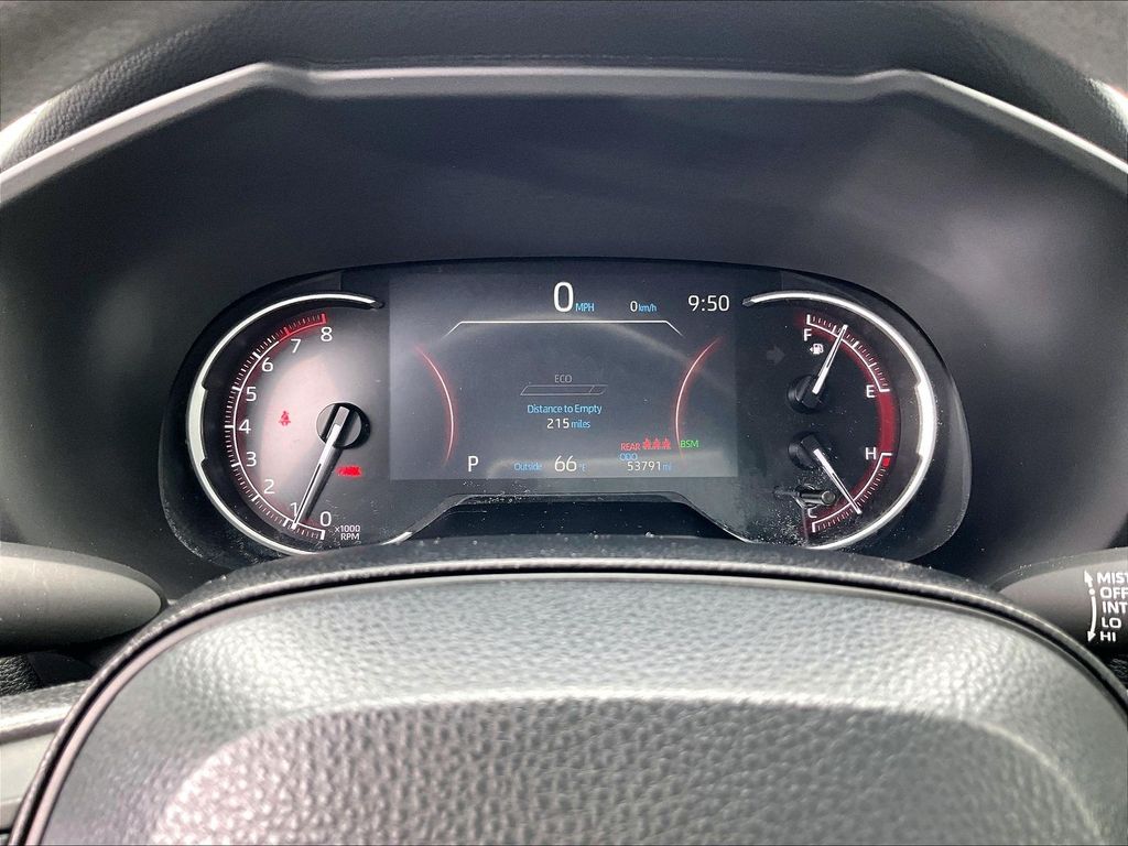 2024 Toyota RAV4 — photo 24
