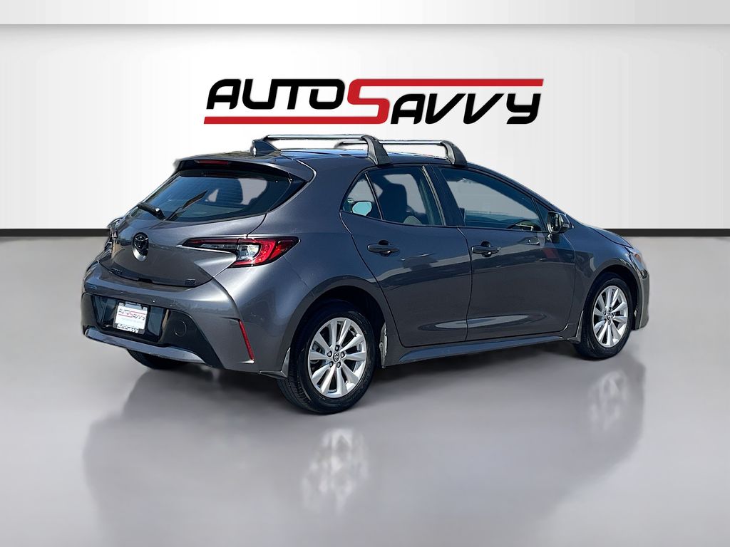 Used 2025 Gray Toyota SE image 7