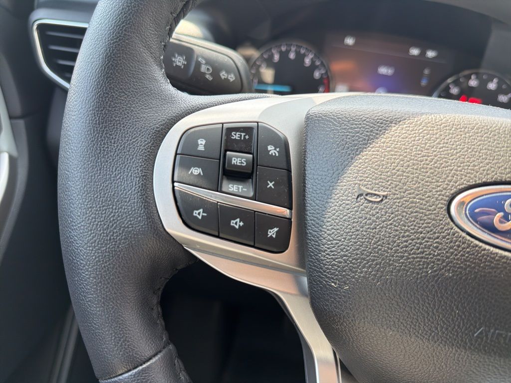 used 2023 Ford Explorer car, priced at $32,995