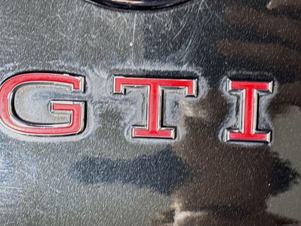 2024 Volkswagen Golf GTI 2.0T S